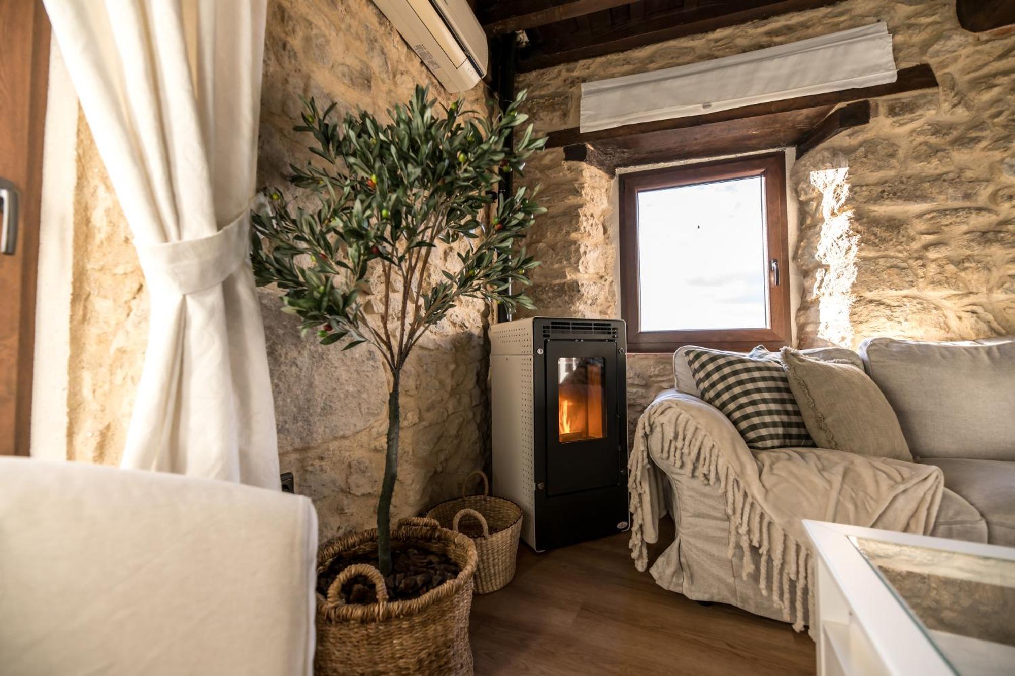 Apartamentos Rurales Los Olivos En קנדלריו מראה חיצוני תמונה